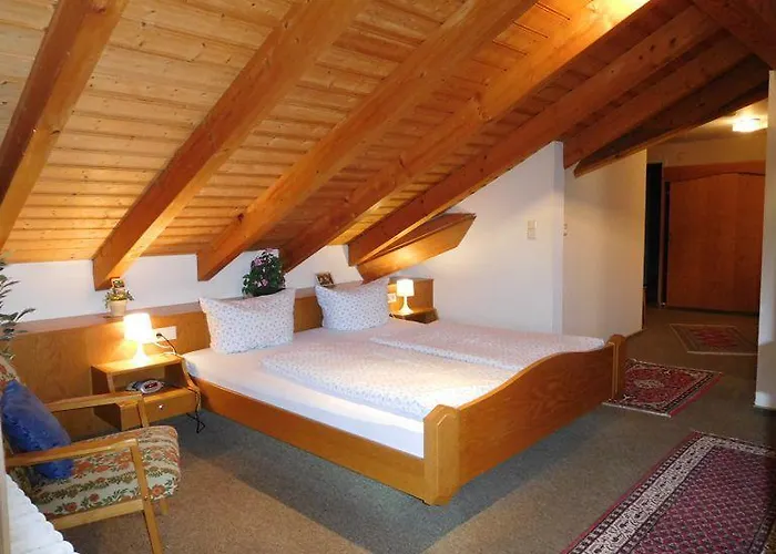 Faisst بيت ضيافة